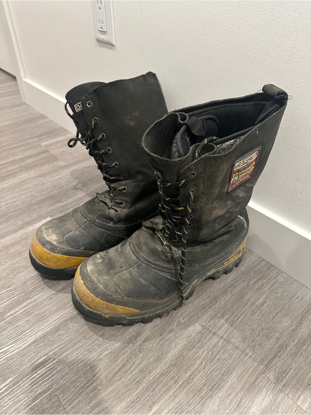 Dakota Thermolite Insulated Work Boots – Size 11